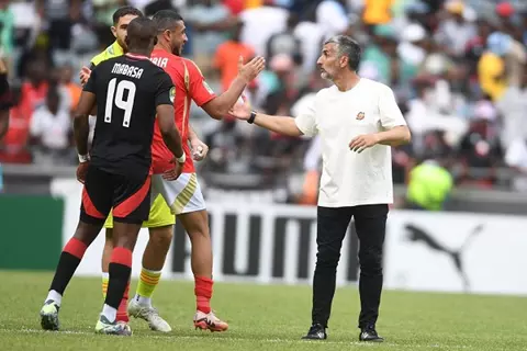 بدأت من الصفر.. ريفيرو يتحدث عن مسيرته مع كرة القدم قبل الأهلي